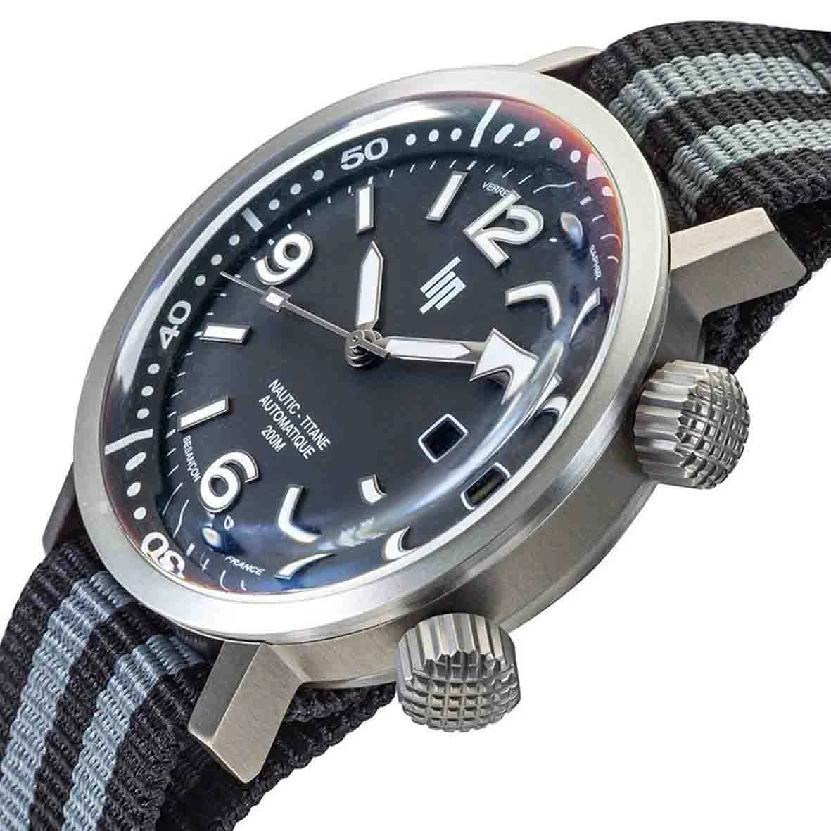 Montre Lip Grande Nautic Ski Titane 671855- Homme - Cadran Noir- 41 Mm - Titane – Image 2