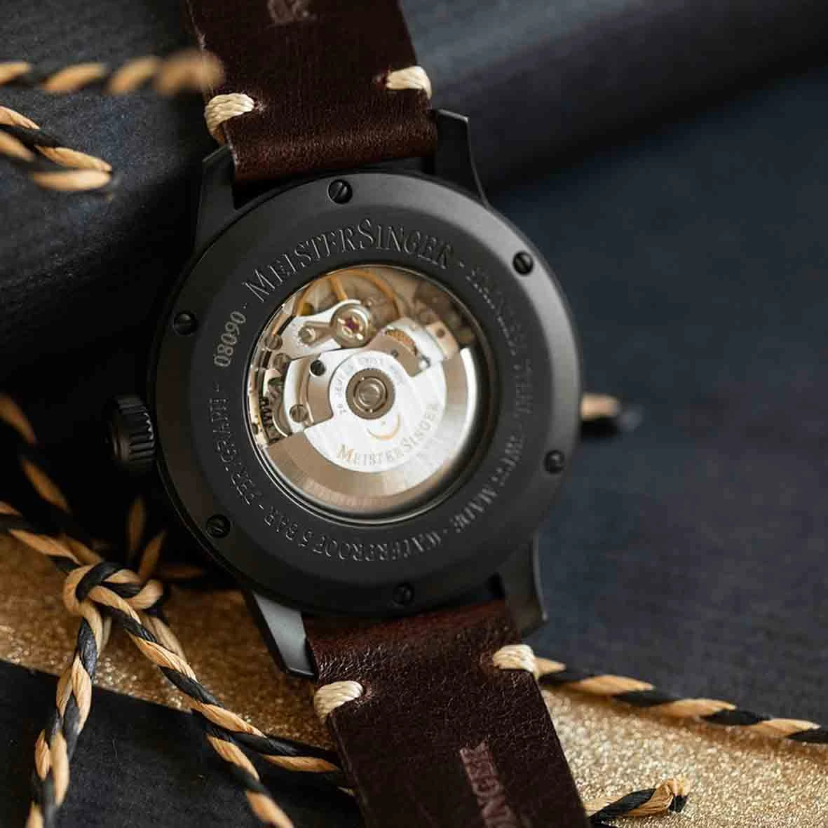 Montre MeisterSinger Pangaea Date Auto - Noir-radium Vieilli 43 Mm- AM1002BL – Image 3